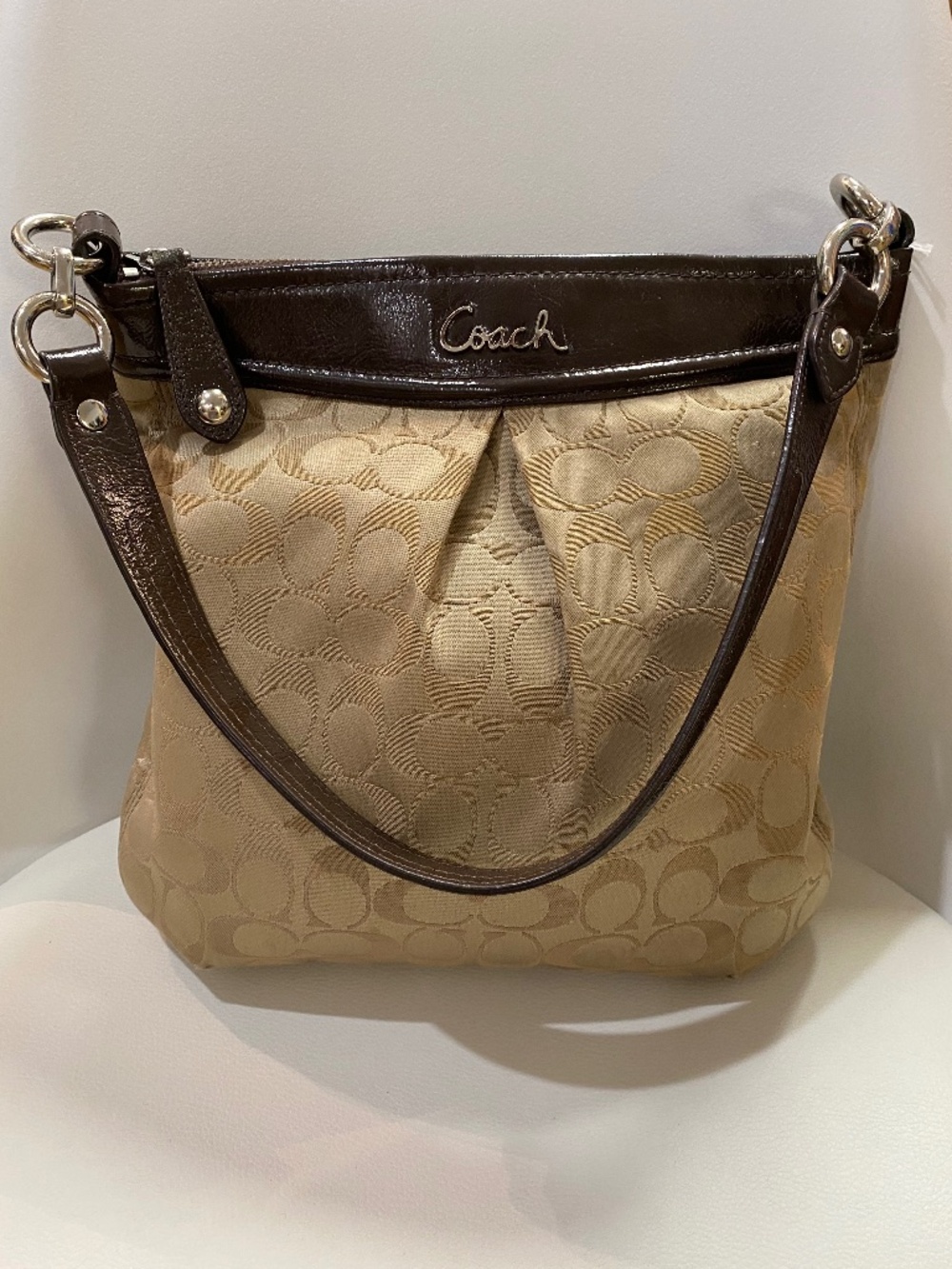 COACH Ashley Signature Hippie Bag. In great condition!